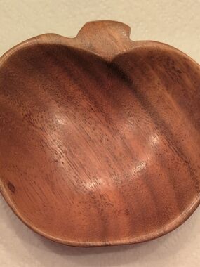 VTG Small Wooden Decorative Serving Bowl - Warm Brown
